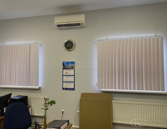 Вертикальные пластиковые жалюзи