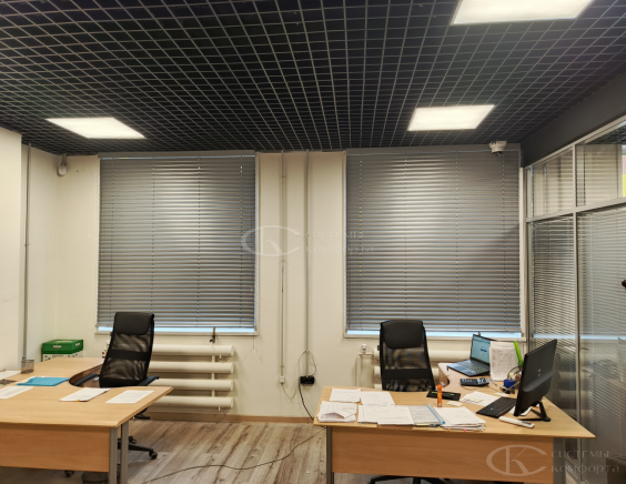 Горизонтальные алюминиевые жалюзи