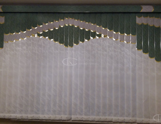 Вертикальные пластиковые жалюзи